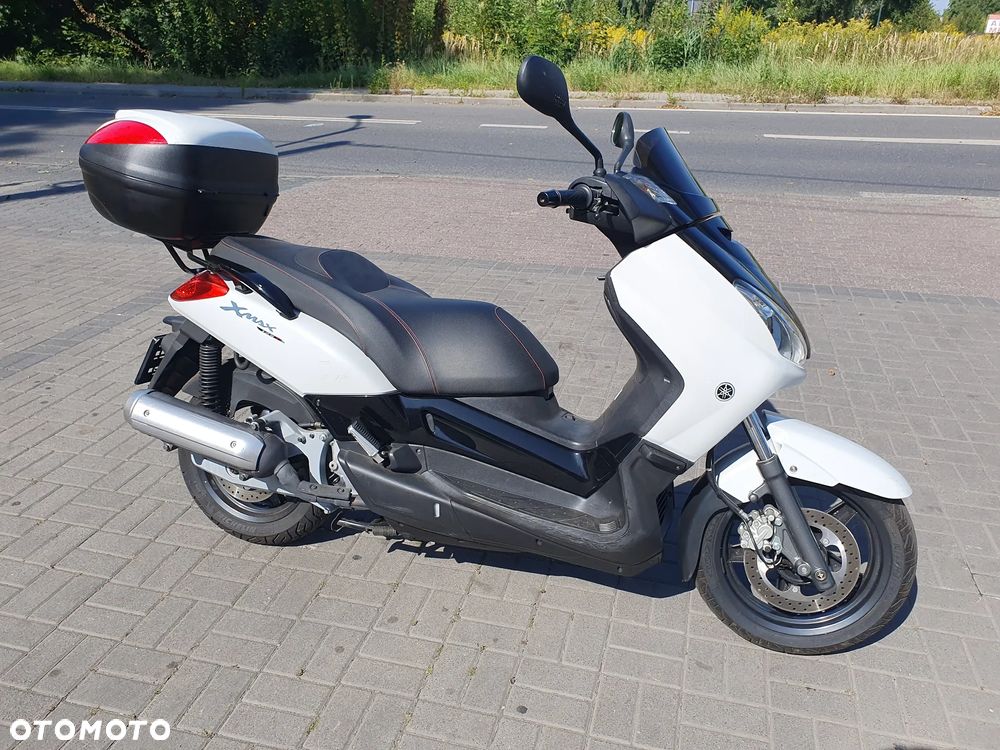 Yamaha X-max - 9