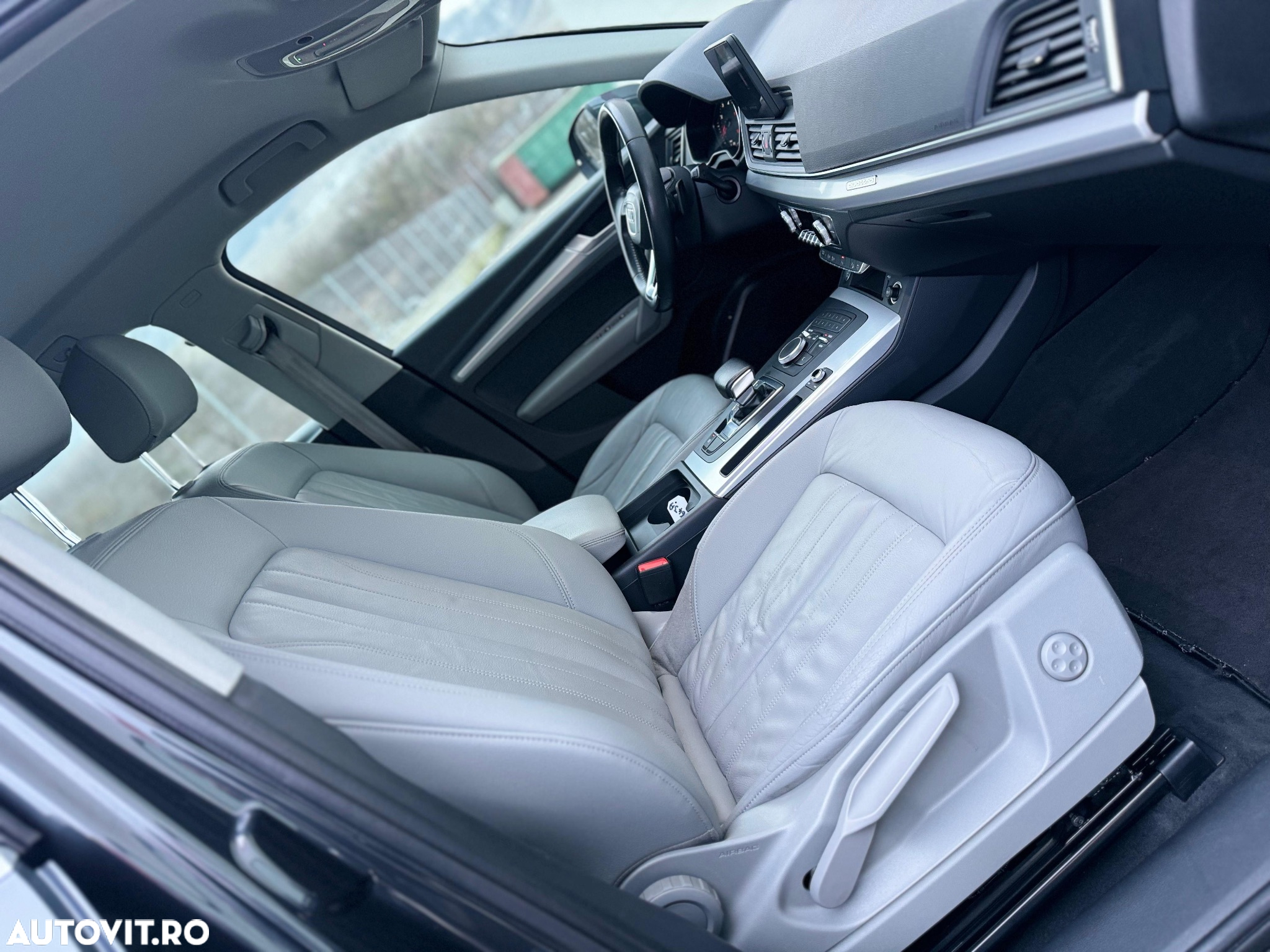 Audi Q5 2.0 TDI Quattro S tronic Design - 32