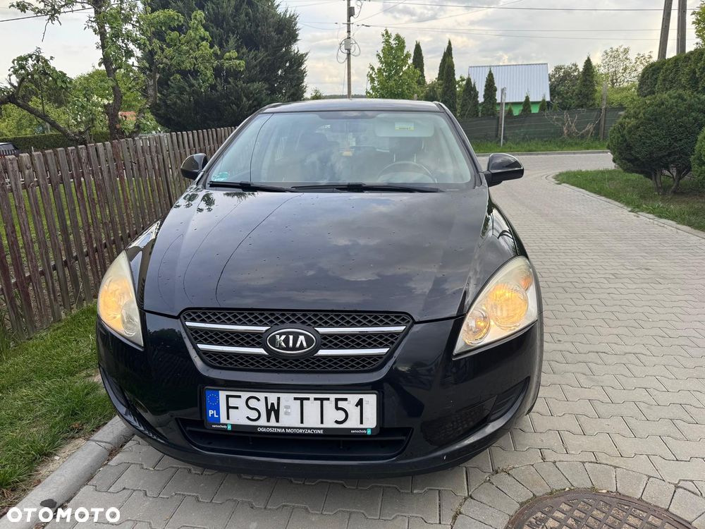 Kia Ceed 1.4 Comfort + - 2