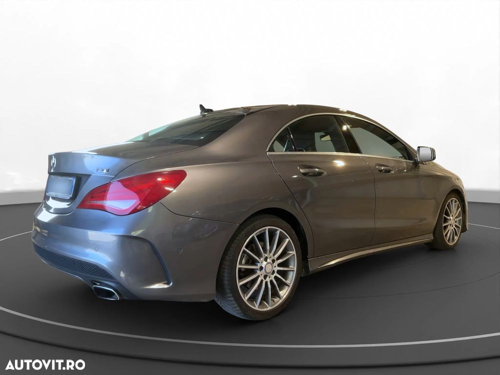 Mercedes-Benz CLA 220 d 7G-DCT - 4