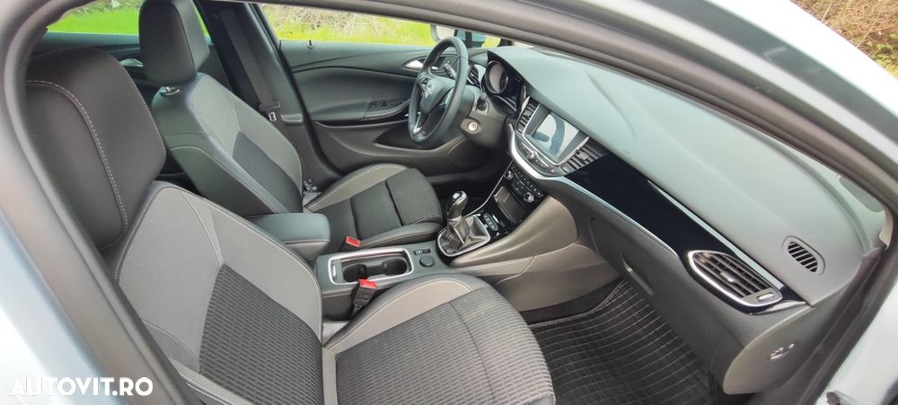 Opel Astra 1.5 D Start/Stop 2020 - 14