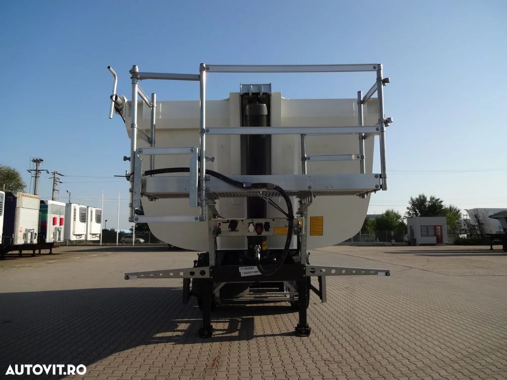 Schmitz Cargobull SKI Steel halfpipe short - 6