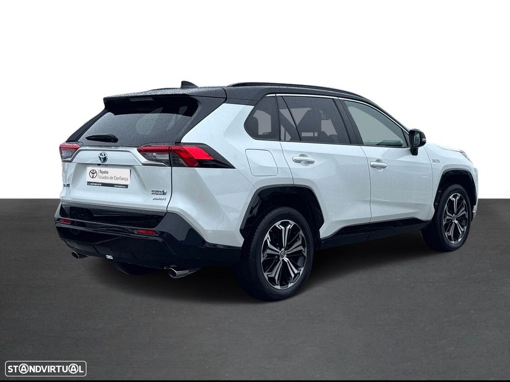 Toyota RAV4 - 13