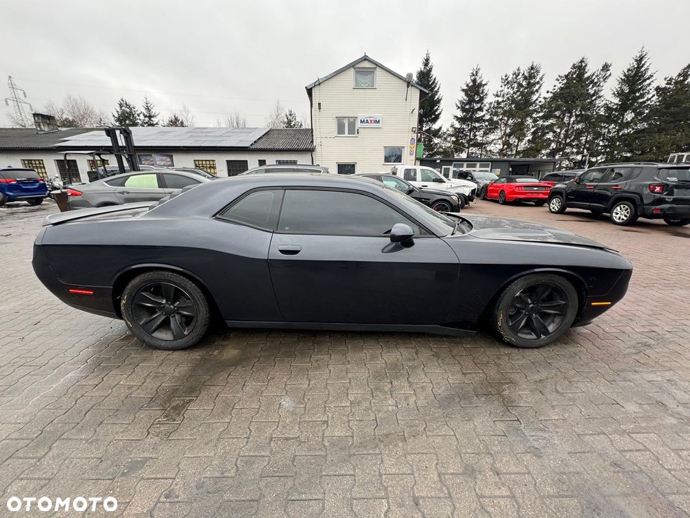 Dodge Challenger Automatik SXT Plus - 2