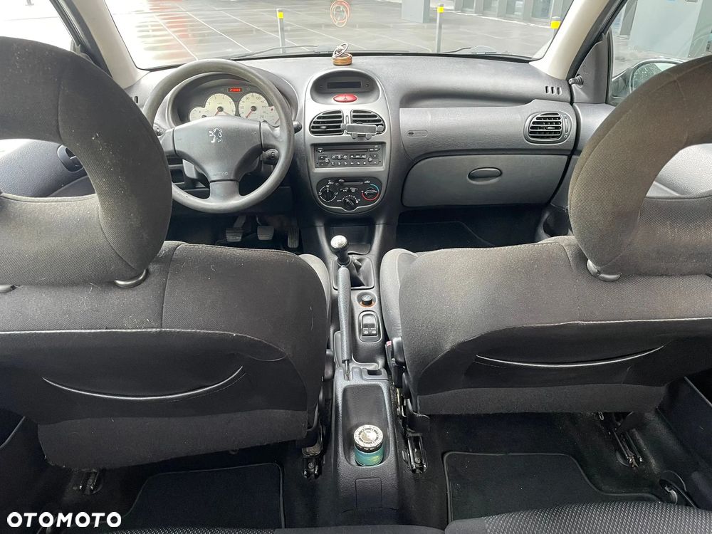 Peugeot 206 1.4 Mistral - 11