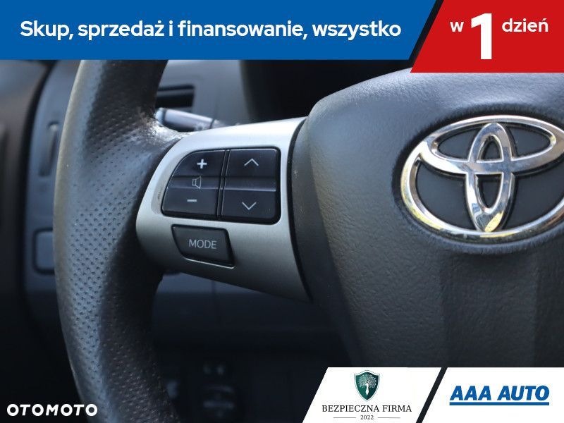 Toyota Auris - 17