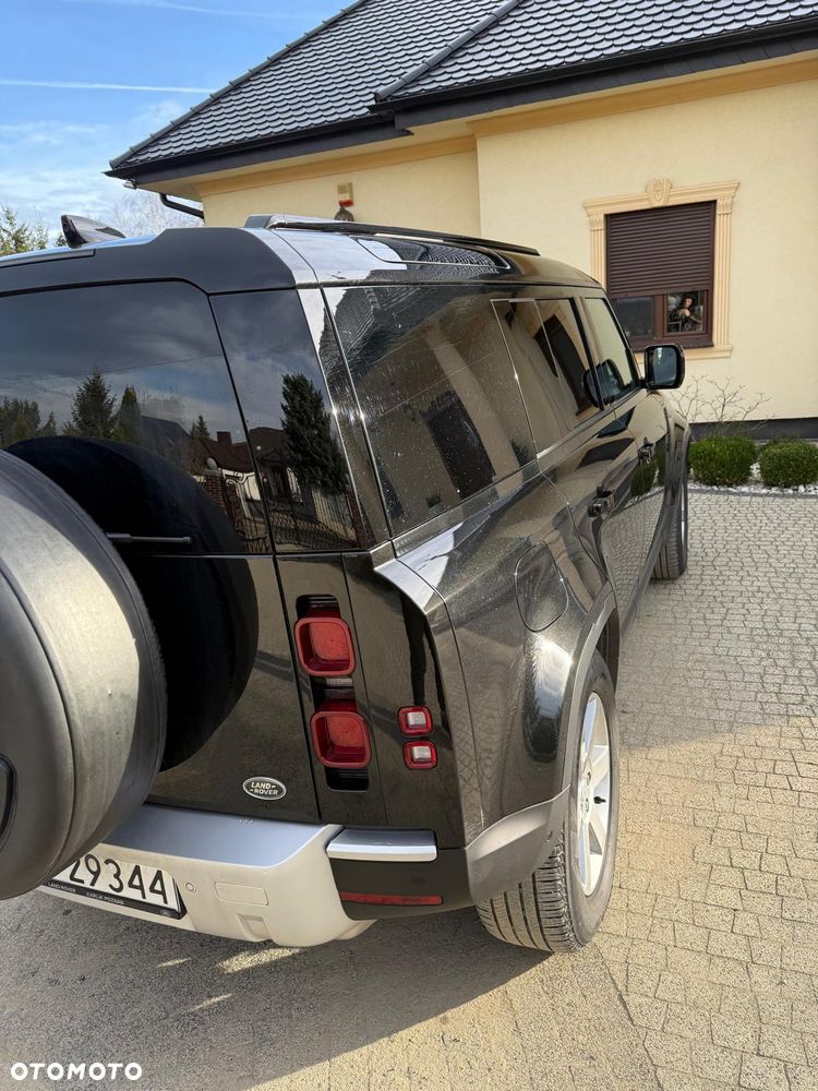 Land Rover Defender - 5