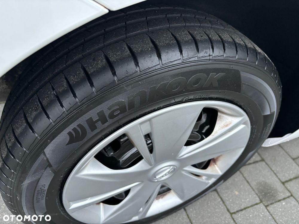 Nissan Micra 1.2 30 Jahre Edition - 8