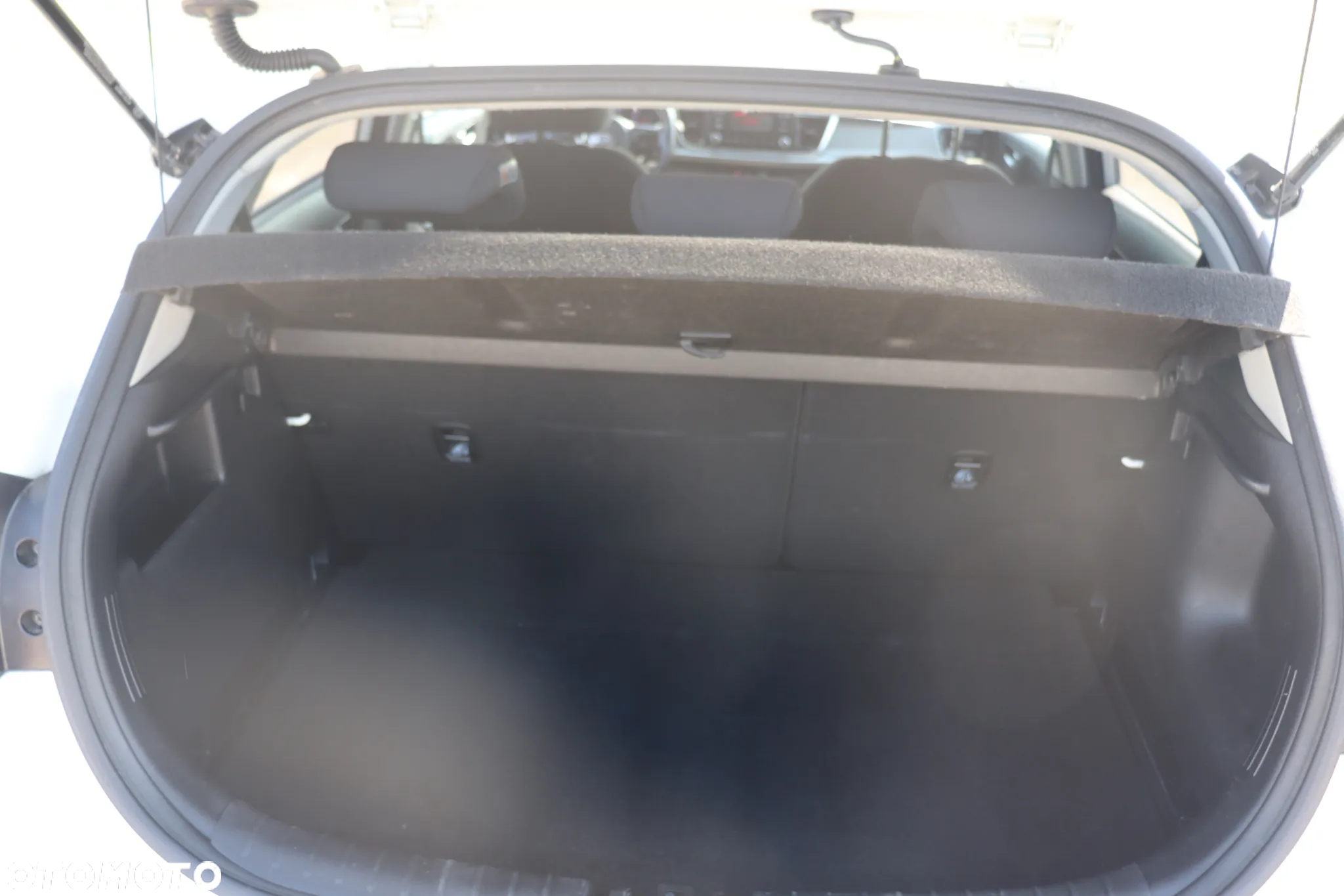 Kia Rio 1.4 CRDi 77 Dream-Team Edition - 14