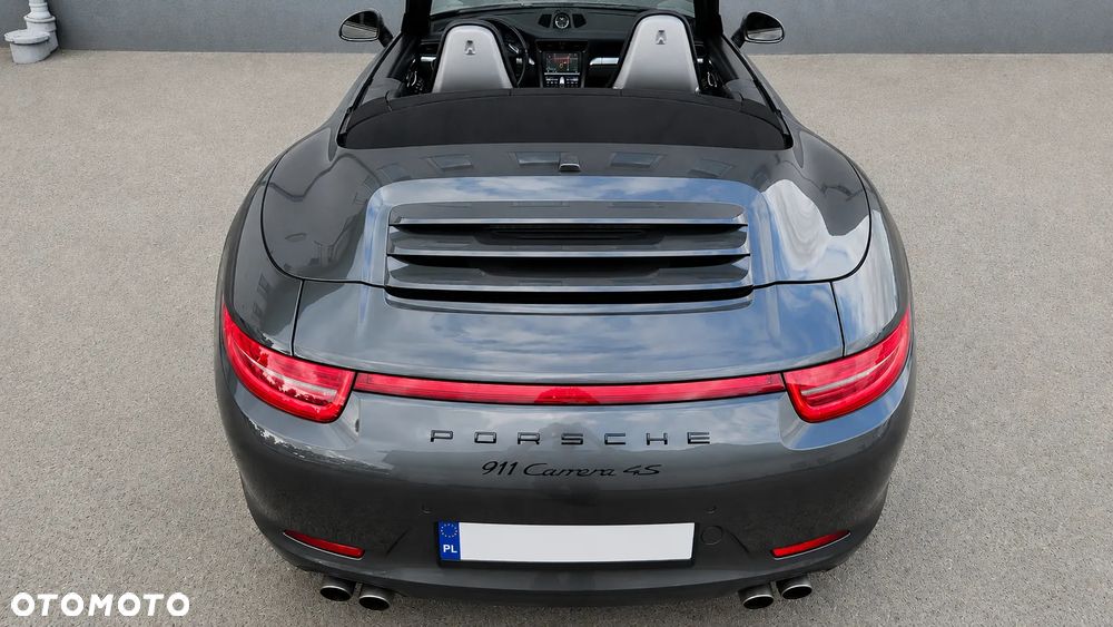 Porsche 911 Carrera 4S PDK - 22