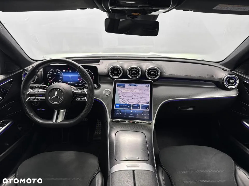 Mercedes-Benz Klasa C 300 4MATIC 9G-TRONIC - 21