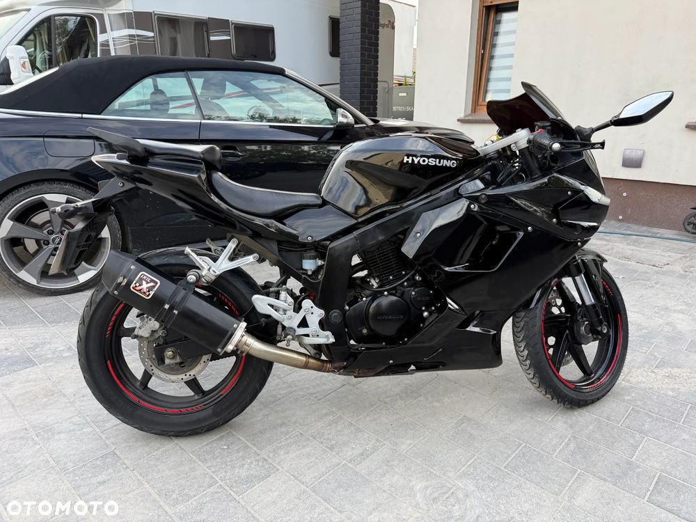 Hyosung GT - 4