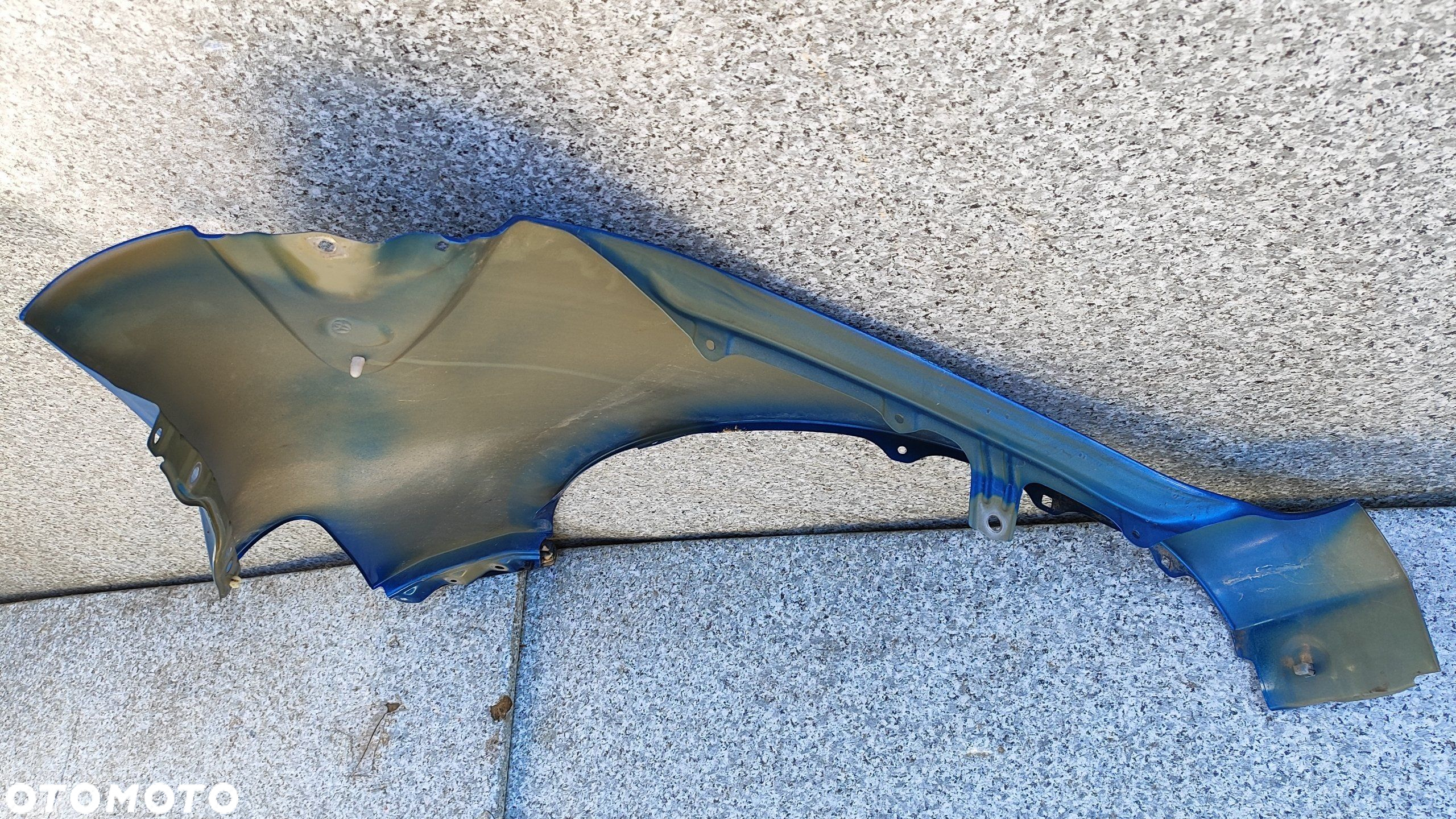 Toyota Yaris Iii Błotnik Prawy Przedni Przód 11-19 8t7 - 8