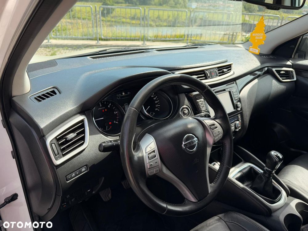 Nissan Qashqai 1.5 dCi Tekna+ - 11