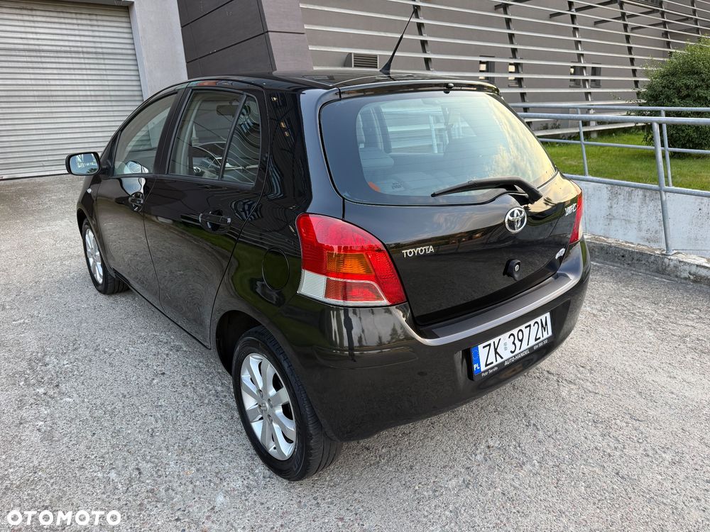 Toyota Yaris 1.33 Sol - 9