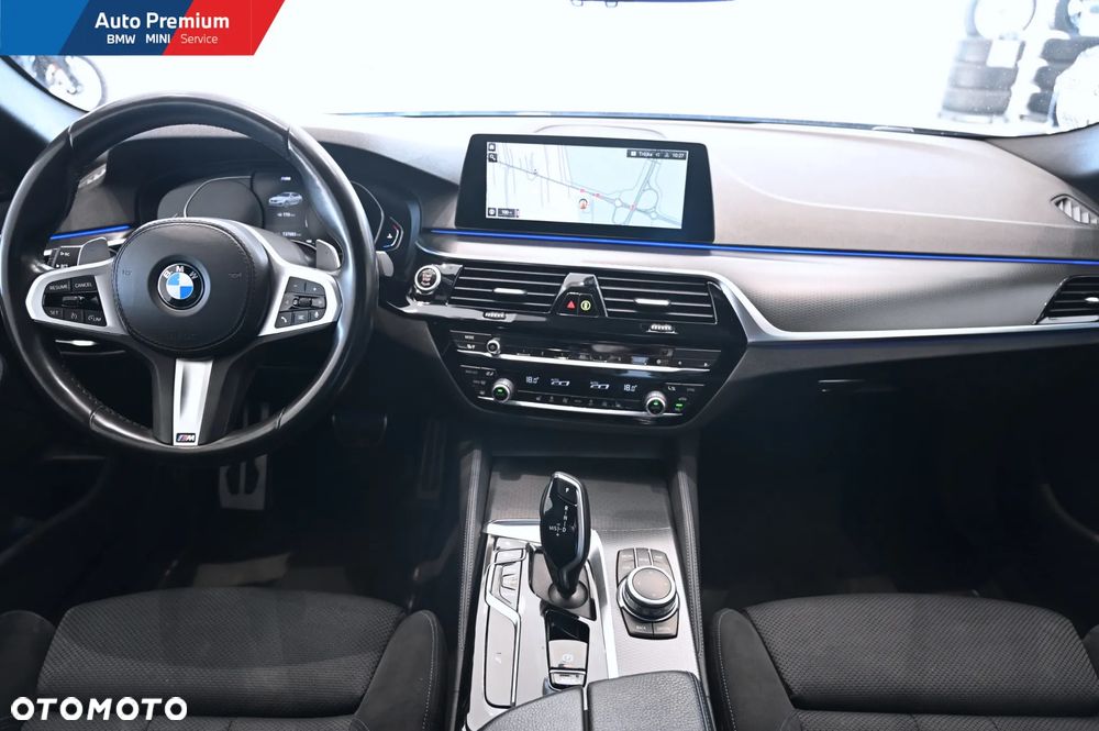 BMW Seria 5 520d xDrive - 15