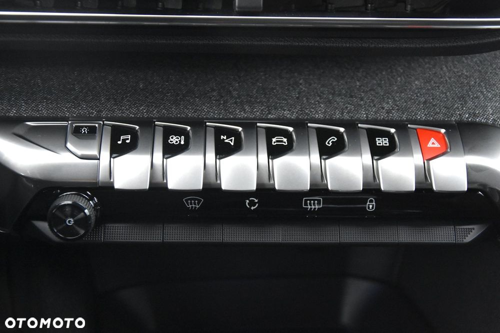 Peugeot 3008 PureTech 130 Stop & Start Allure - 32