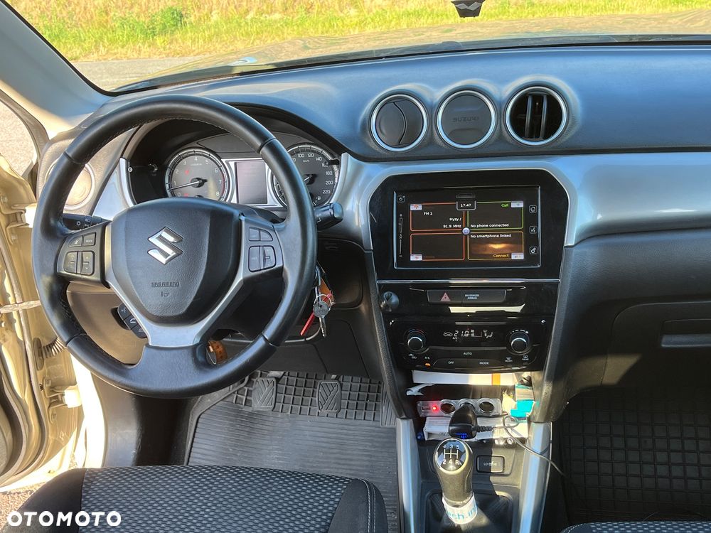 Suzuki Vitara - 14