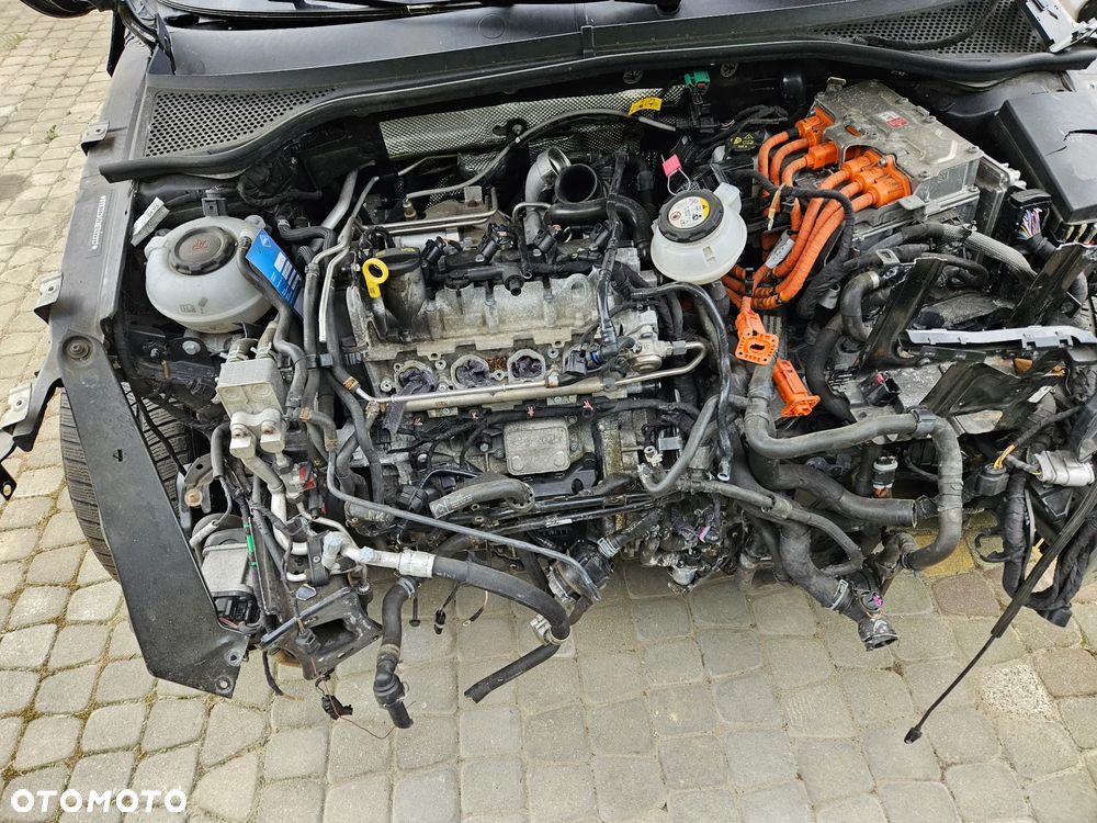Volkswagen Passat - 5