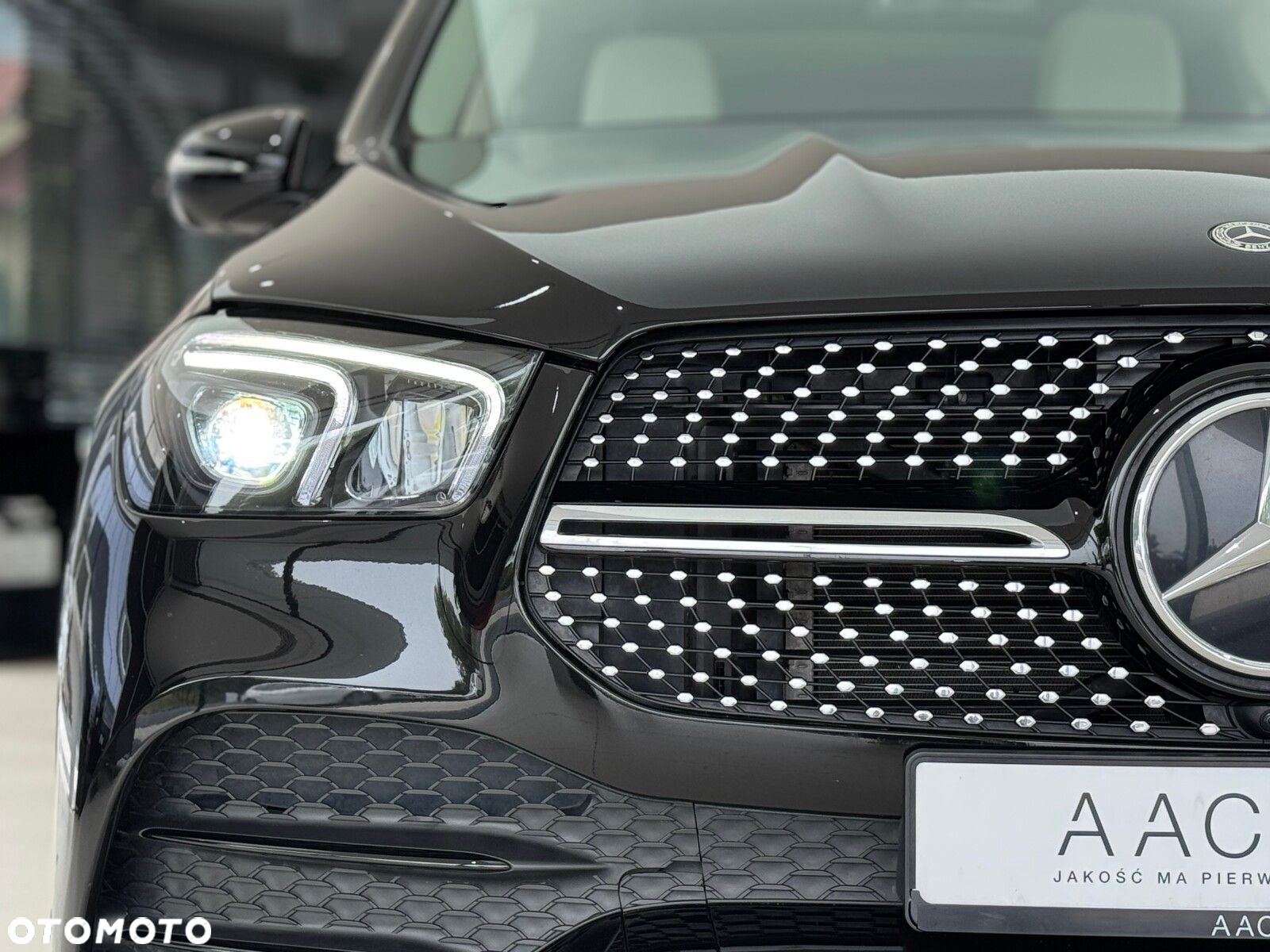 Mercedes-Benz GLE - 40