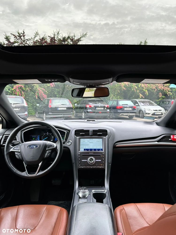 Ford Mondeo 2.0 Hybrid Titanium GPF - 17