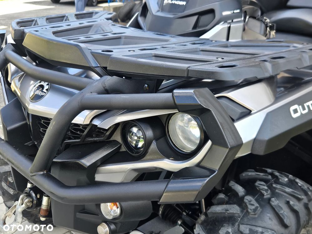 Can-Am Renegade - 12