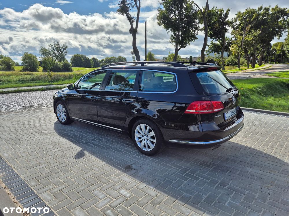 Volkswagen Passat 2.0 TDI Comfortline - 5