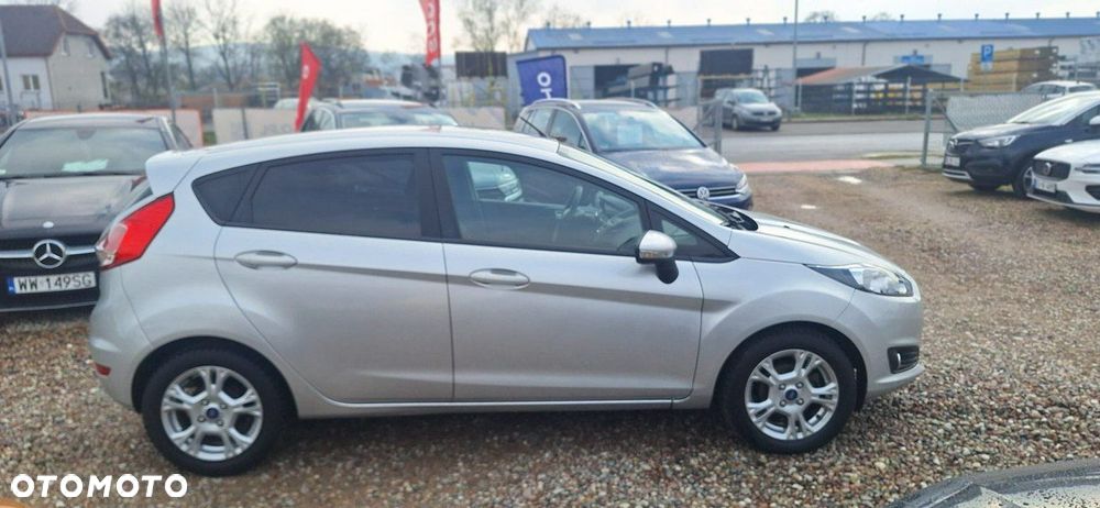 Ford Fiesta - 8