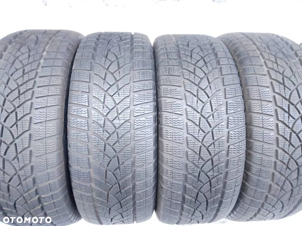 Goodyear UltraGrip PERFORMANCE + 235/55 r19 105t 2023 8MM