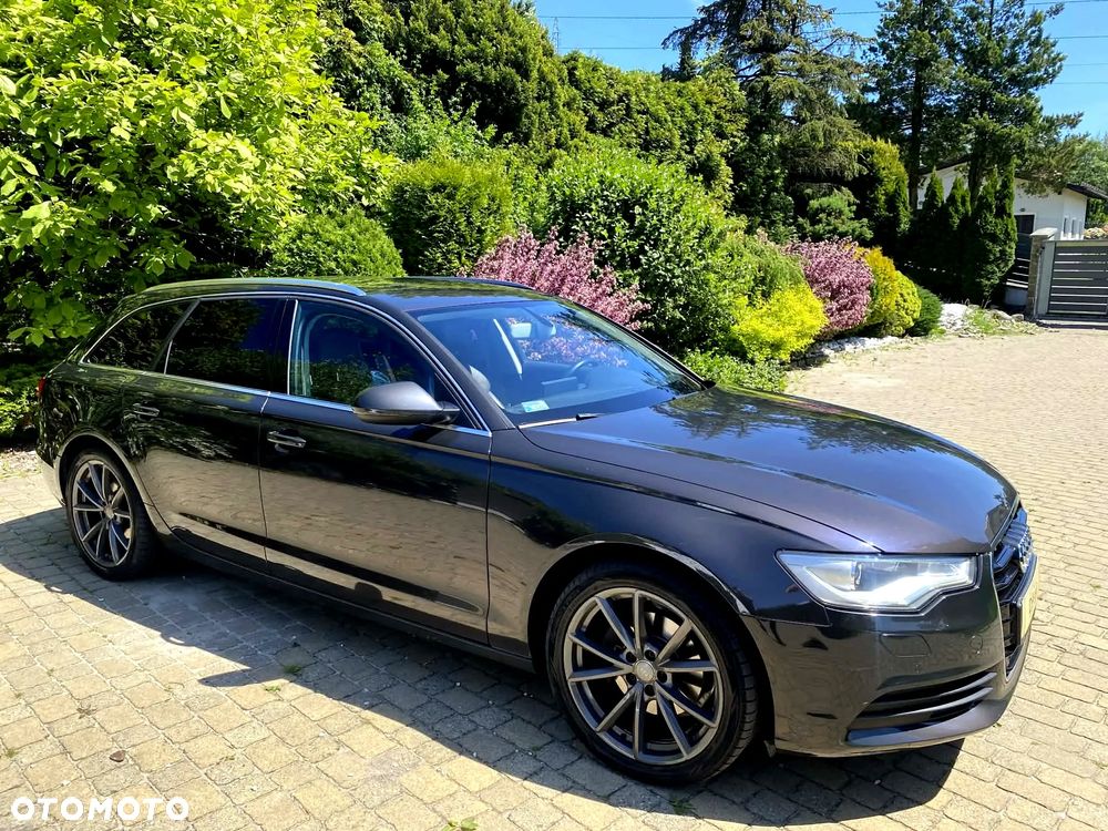 Audi A6 Avant - 1