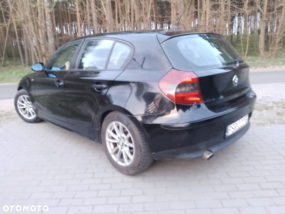 BMW Seria 1 - 15