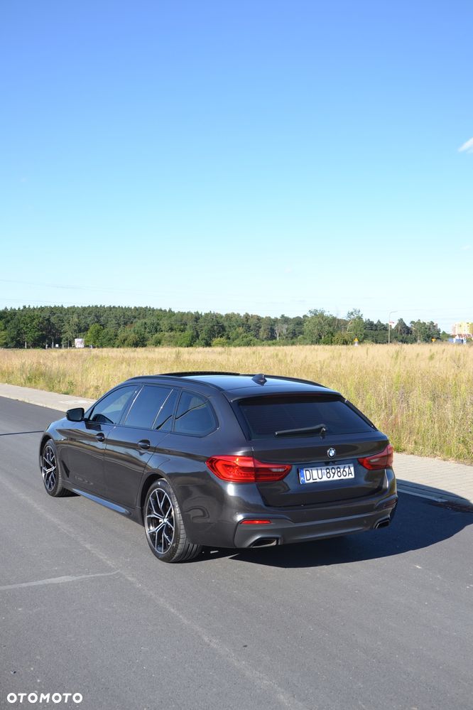 BMW Seria 5 520d M Sport - 32