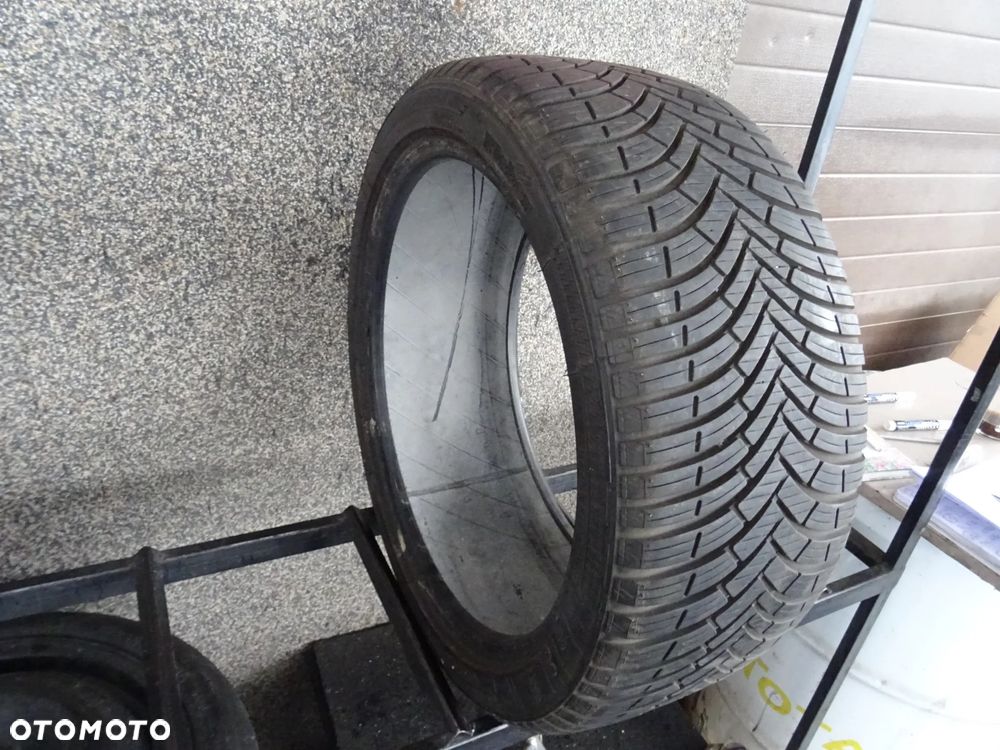 225/40/R18 92V Kleber Quadraxer 2 - 2