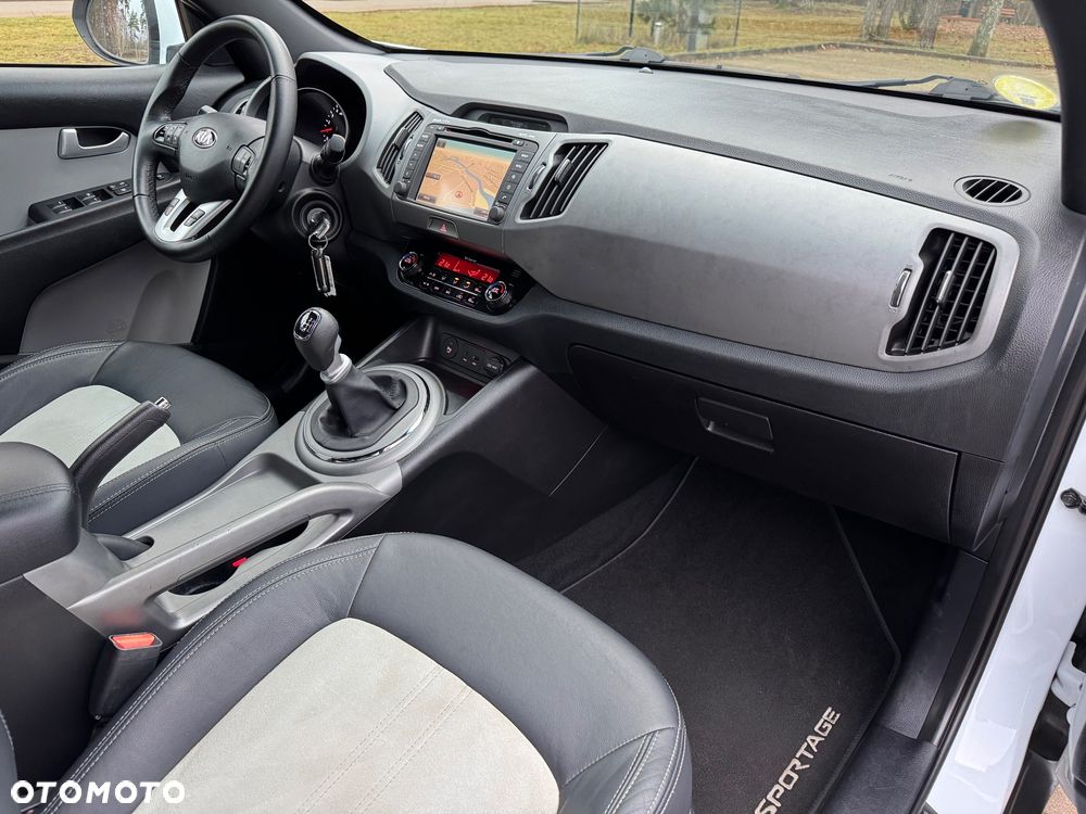 Kia Sportage 1.7 CRDI 2WD Spirit - 24