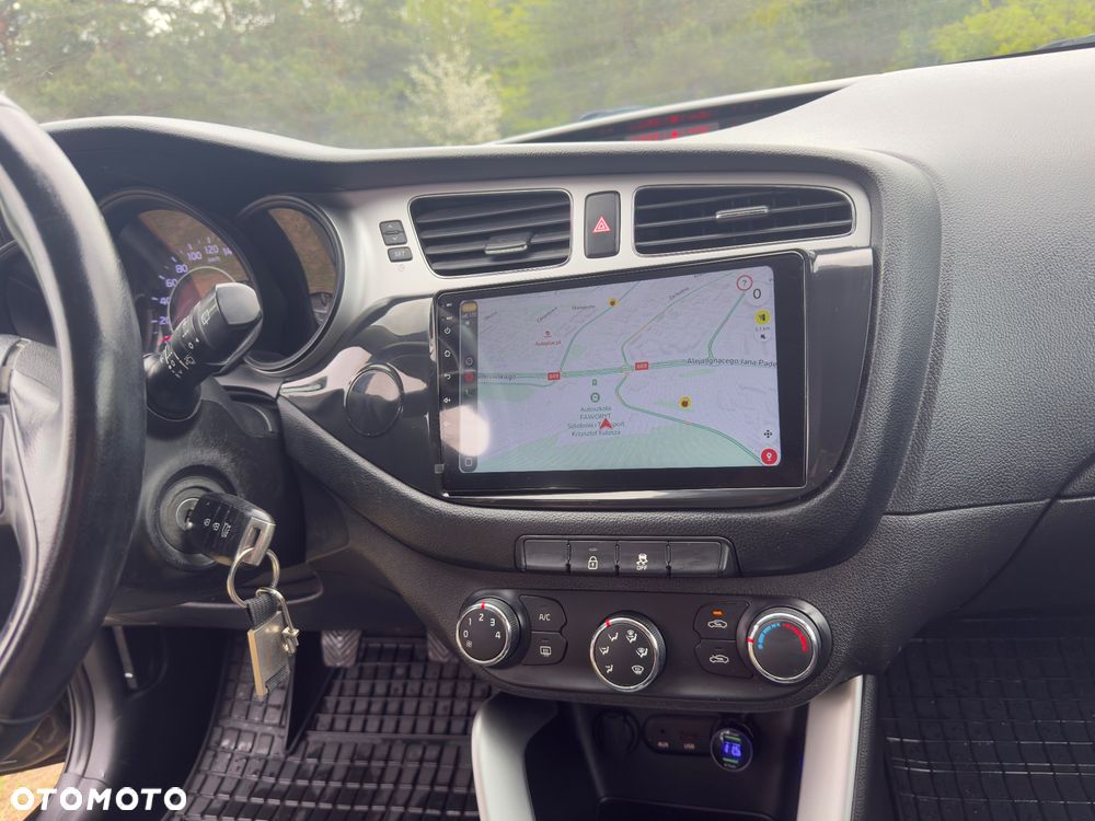 Kia Ceed - 6
