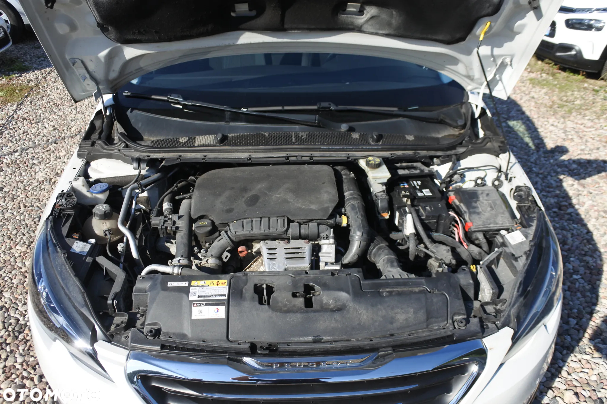 Peugeot 308 PureTech 130 EAT8 Allure - 36