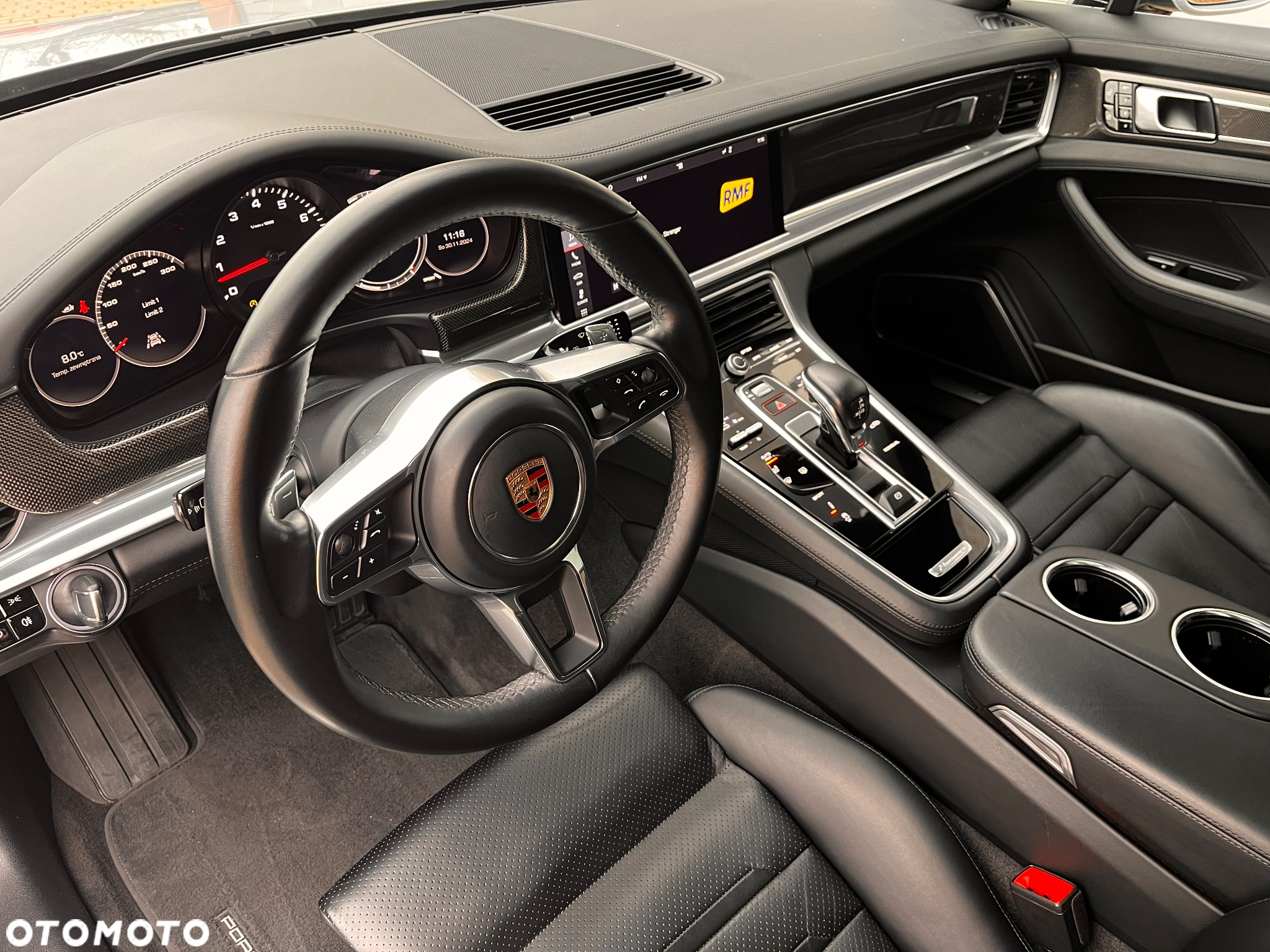 Porsche Panamera 4 - 27