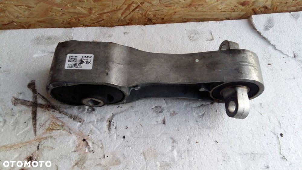 BMW F40 F45 F46 F48 ŁAPA PODUSZKA SILNIKA 6885788 - 1