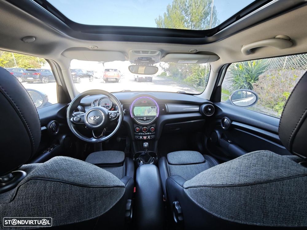 MINI 5 Portas Cooper D - 25