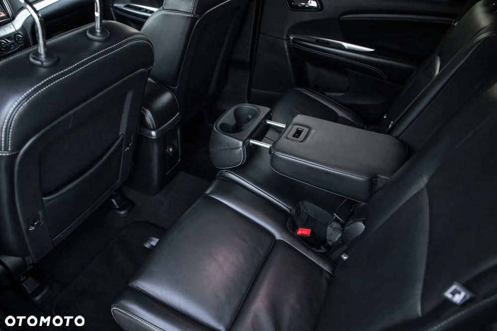 Fiat Freemont 2.0 Multijet Lounge AWD - 29