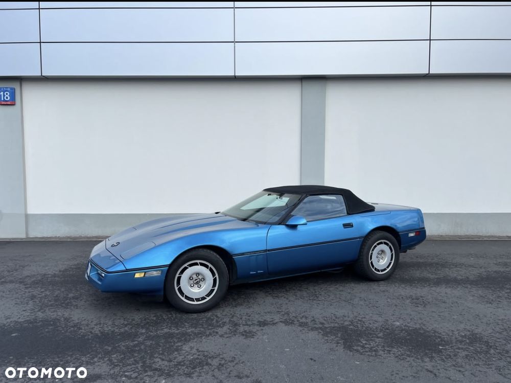 Chevrolet Corvette - 16