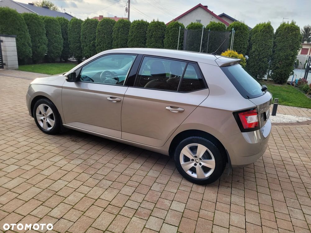 Skoda Fabia 1.2 TSI Style - 9