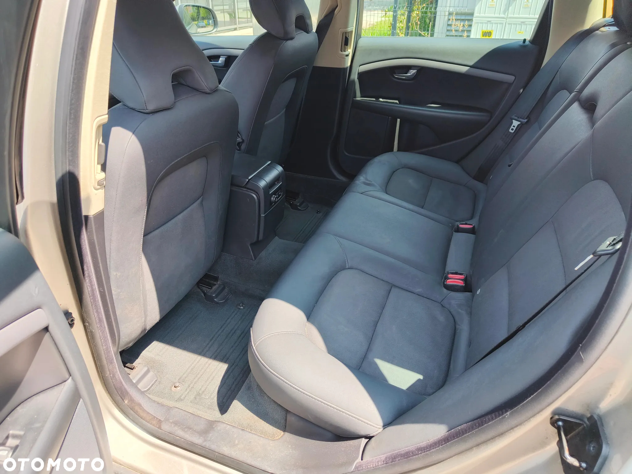 Volvo V70 2.0 Summum - 17