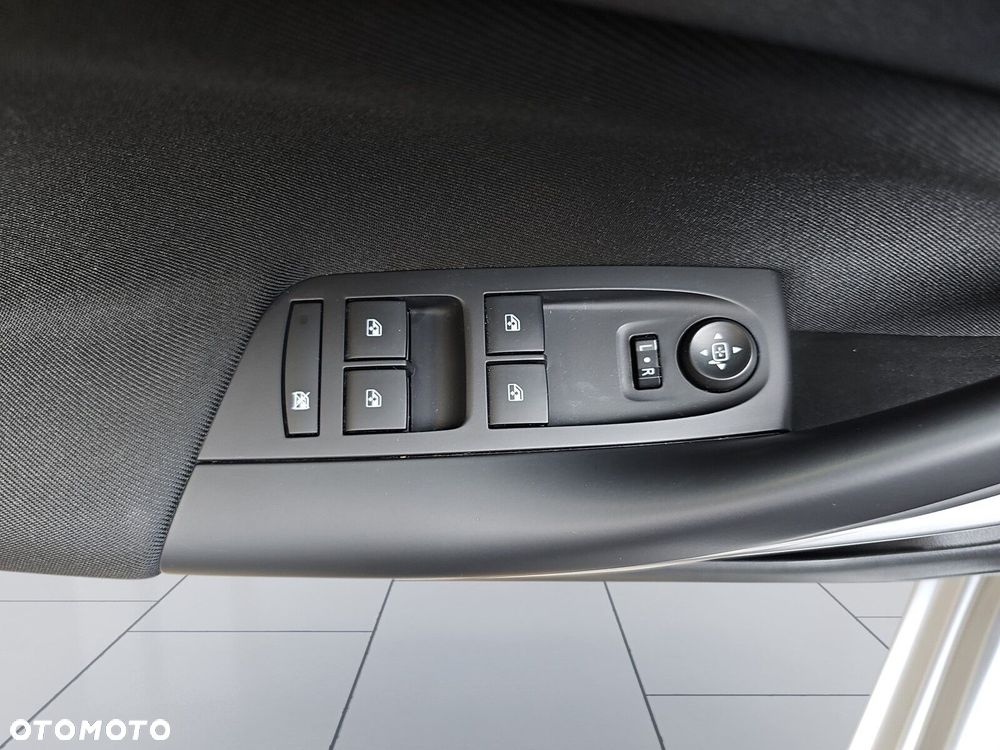 Opel Astra 1.2 T Edition S&S - 13