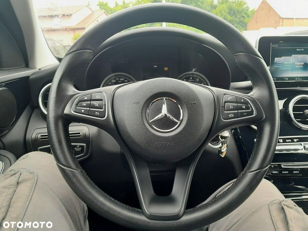 Mercedes-Benz Klasa C 180 - 18