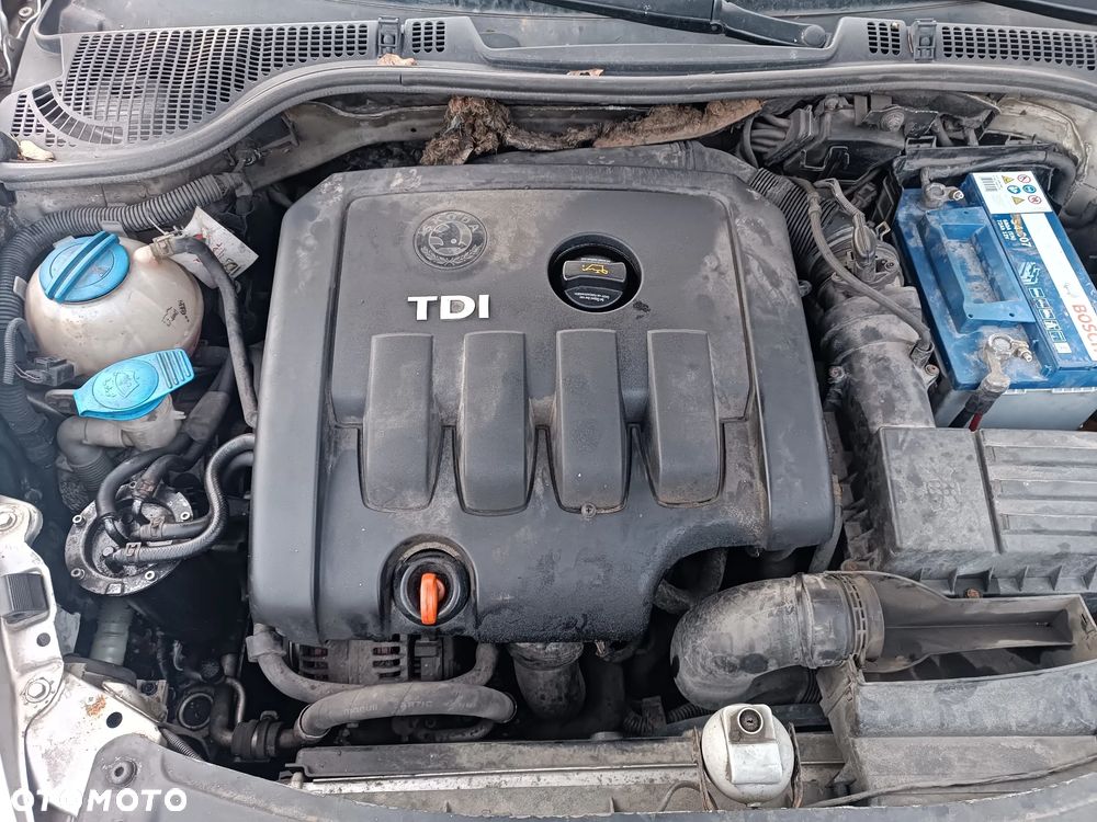 VW Passat B6 2,0 TDI BKP BKD Wszystkie części Silnik Zawieszenie Maska Drzwi Koła Fotele - 8