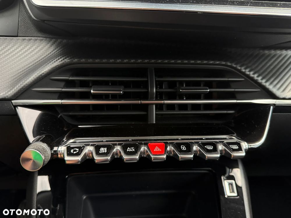 Peugeot 2008 PureTech 100 Style - 16
