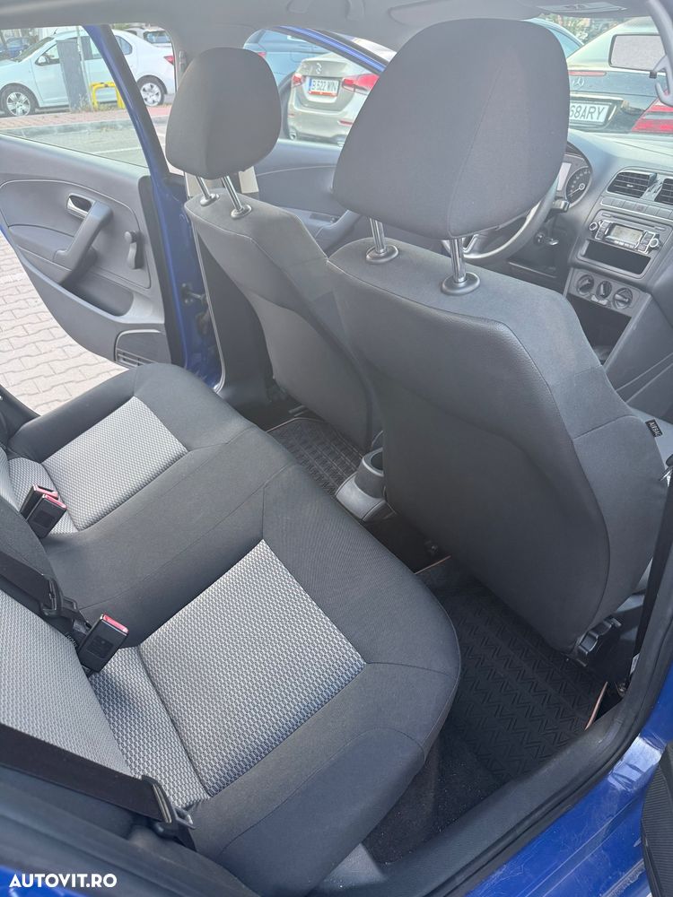 Volkswagen Polo 1.2 Attractive - 15