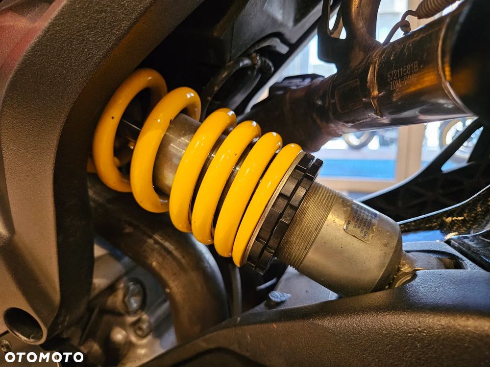 Ducati Monster - 19