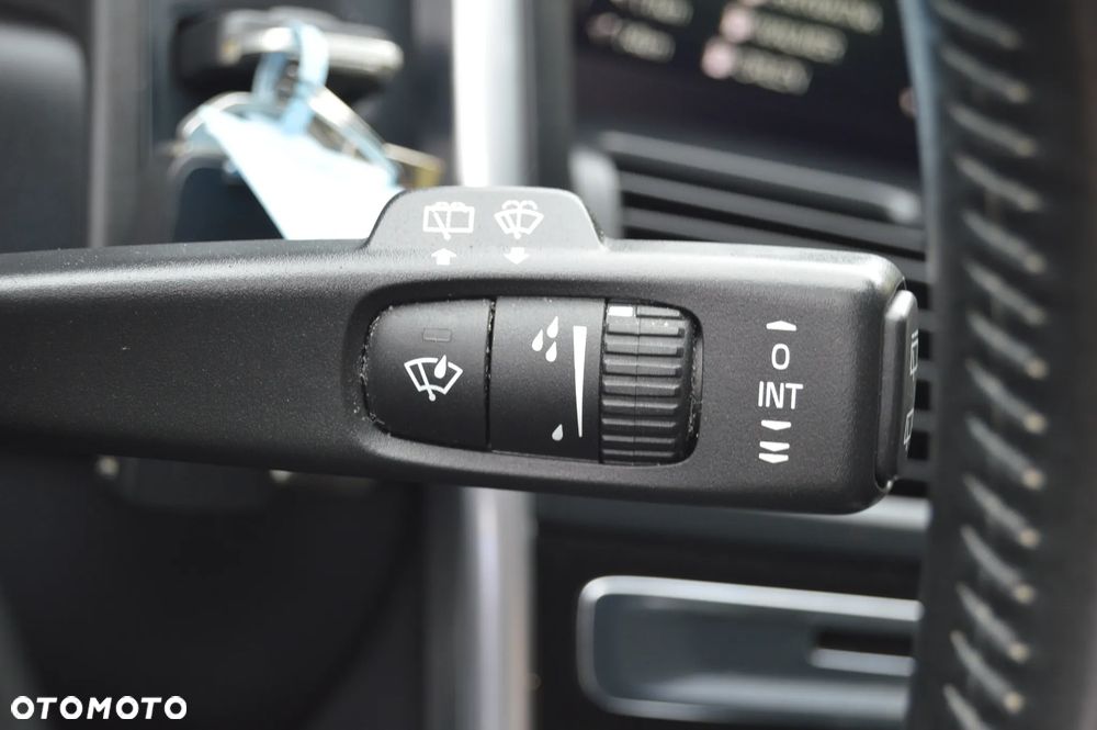 Volvo XC 60 - 16